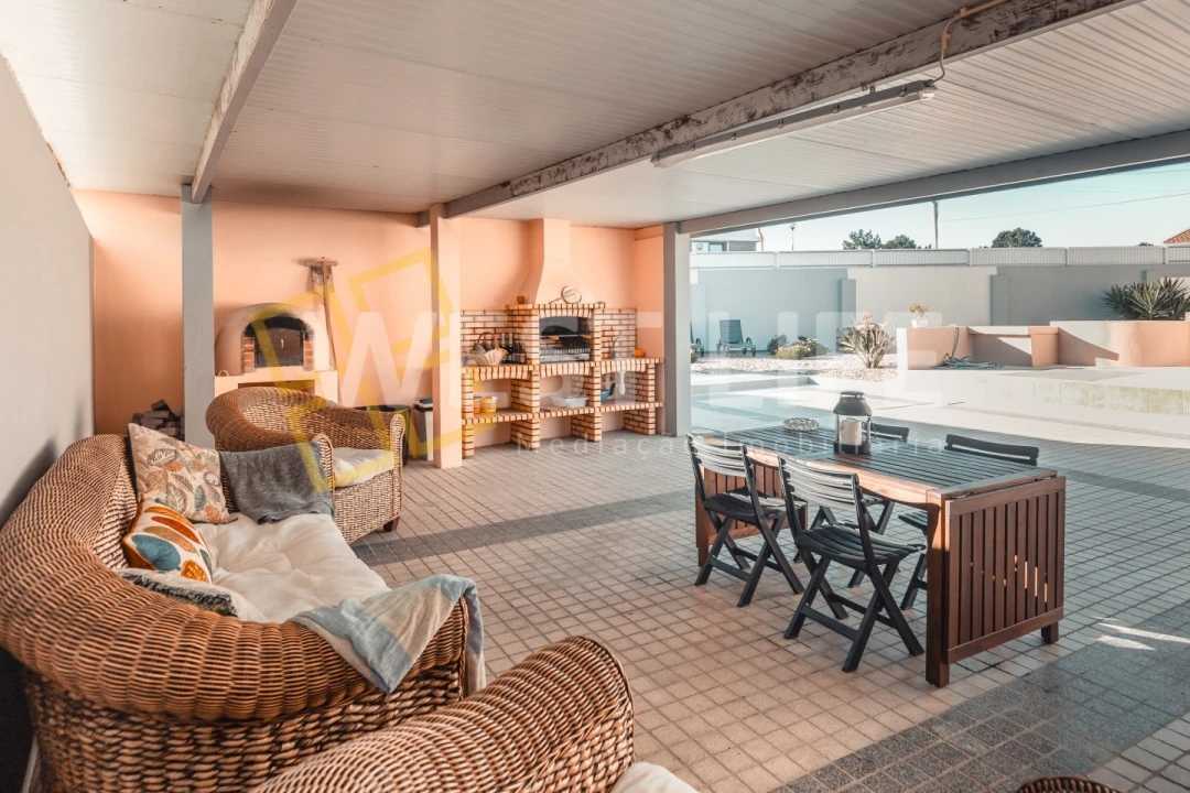 Moradia T7 para Venda em Silveira Foto 2