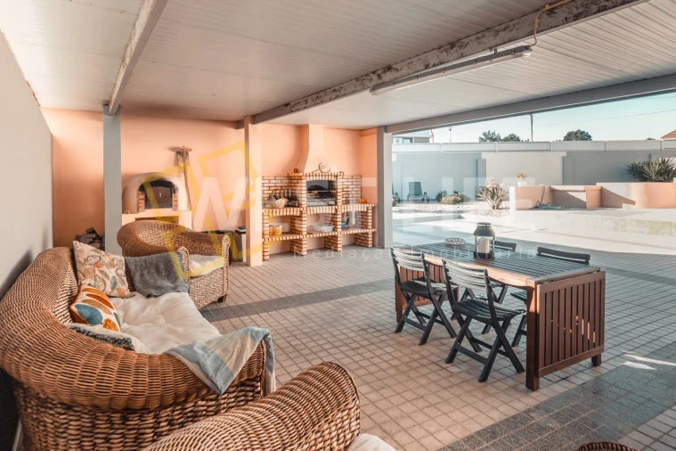 Moradia T7 para Venda em Silveira Foto 2