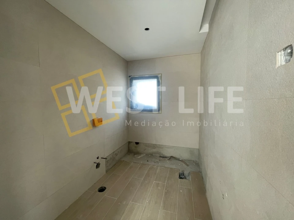 Moradia T4 para Venda em Silveira Foto 22