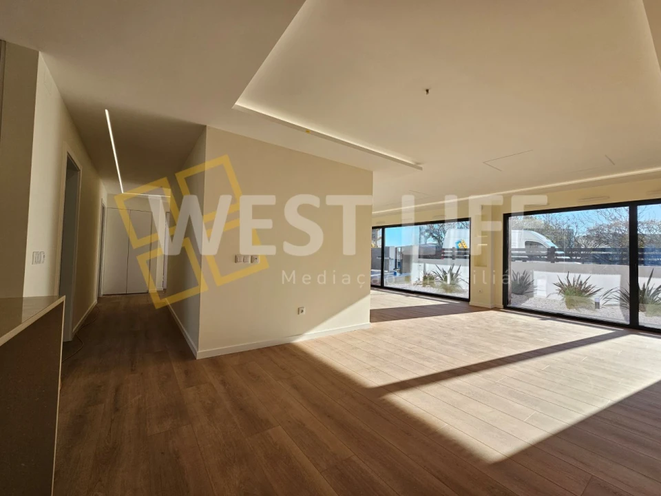 Moradia T4 para Venda em Mafra Foto 3