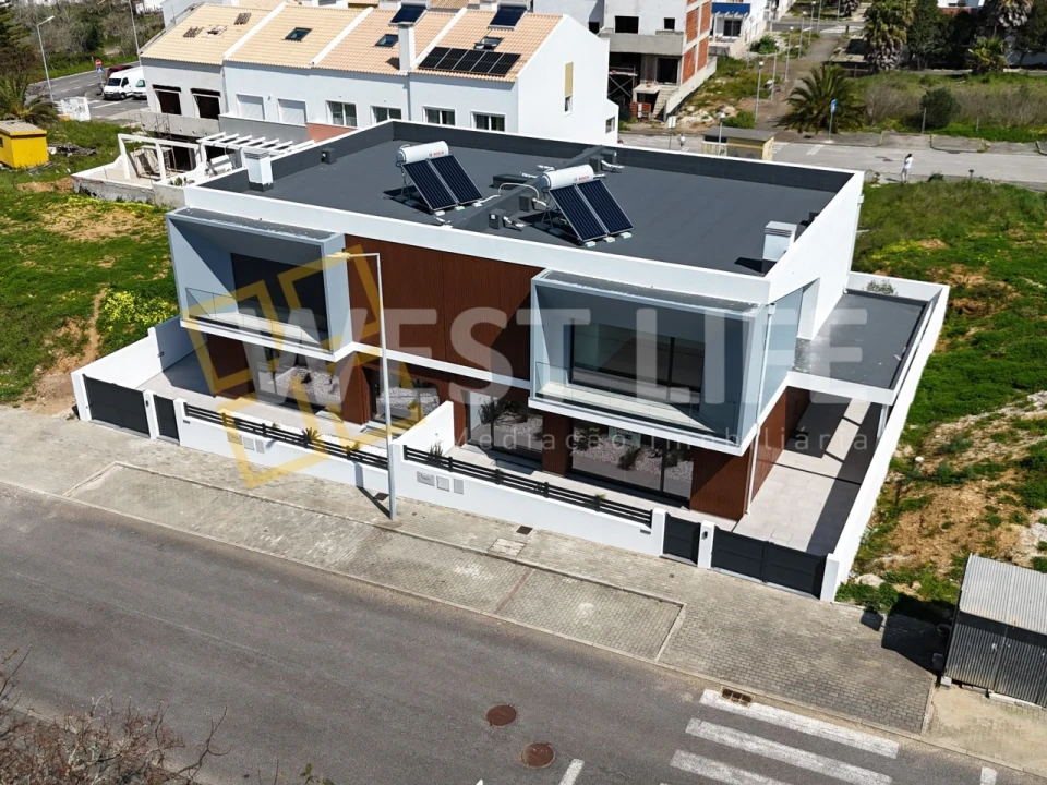 Moradia T4 para Venda em Mafra Foto 10