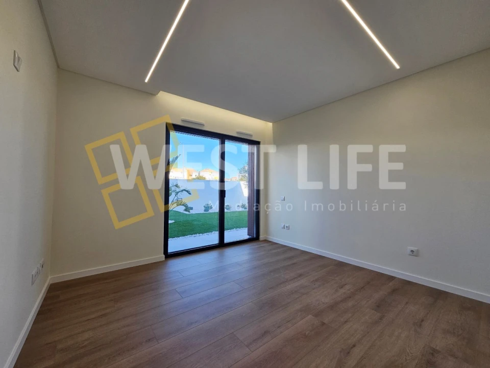 Moradia T4 para Venda em Mafra Foto 12