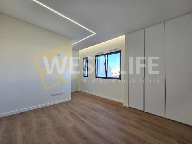 Moradia T4 para Venda em Mafra Foto 24