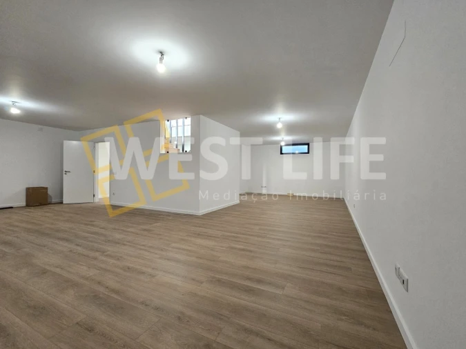 Moradia T4 para Venda em Mafra Foto 33