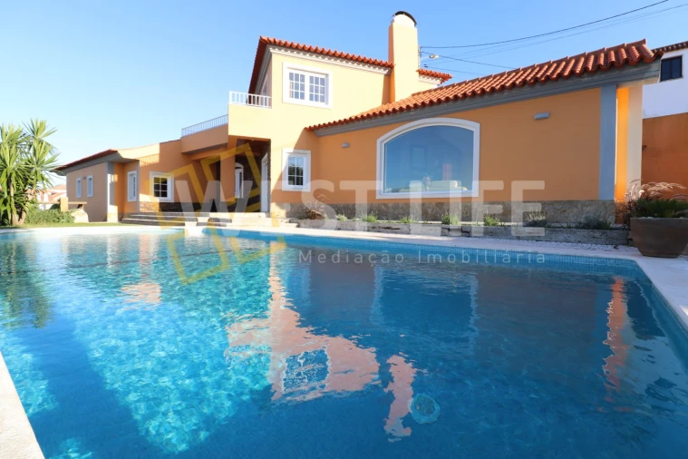 Moradia T3 para Venda em Colares Foto 17