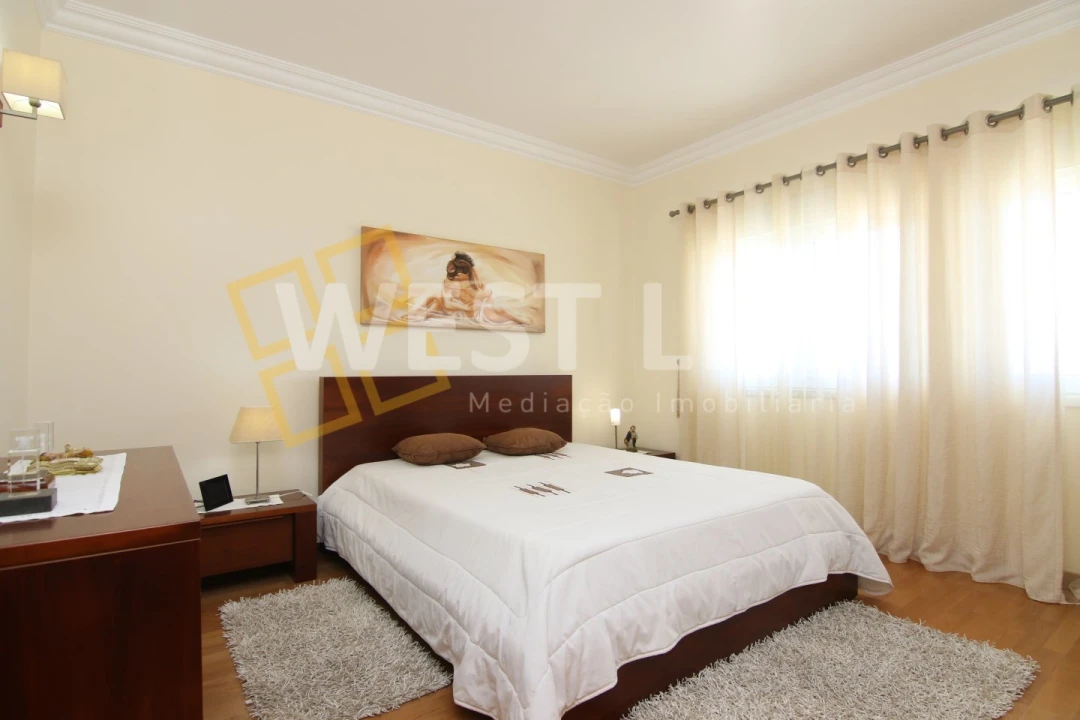 Moradia T2 para Venda em Ericeira Foto 13