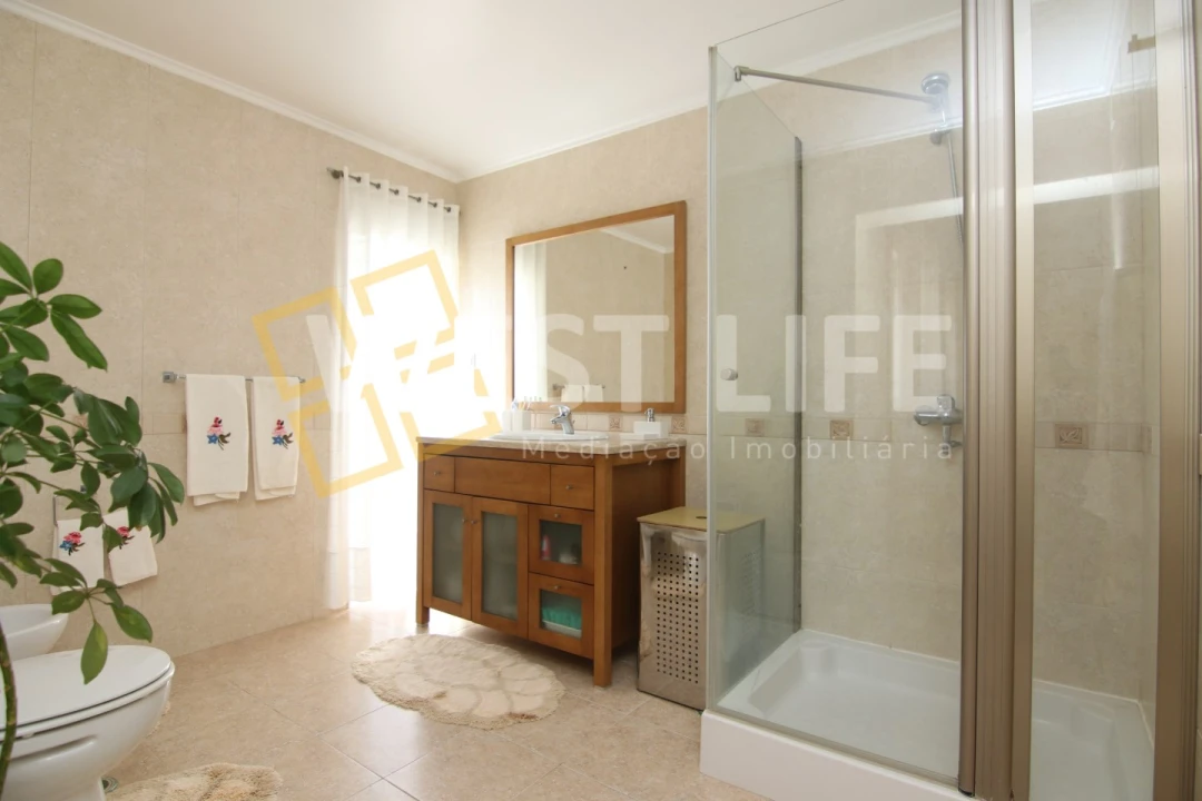 Moradia T2 para Venda em Ericeira Foto 18