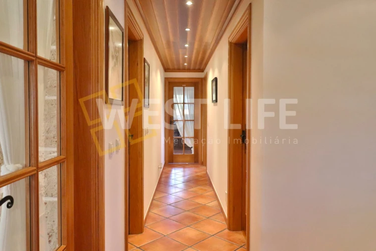 Moradia T5 para Venda em Turcifal Foto 13