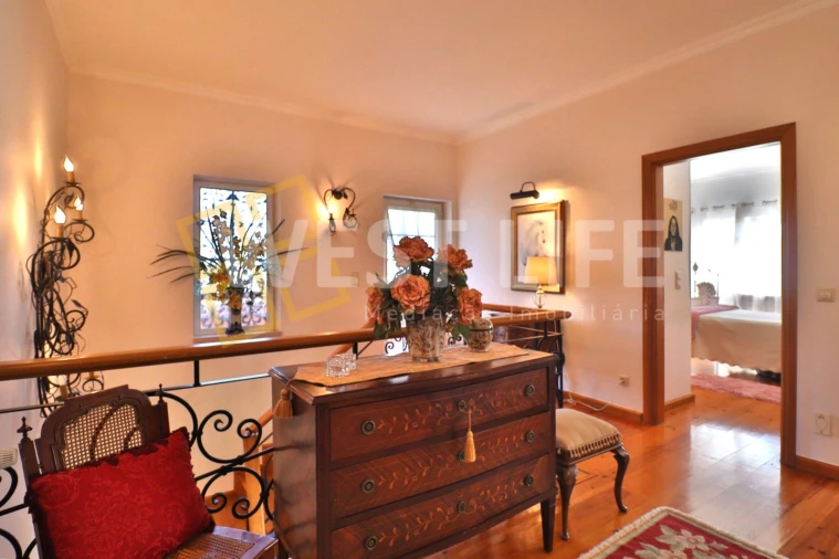 Moradia T5 para Venda em Turcifal Foto 17