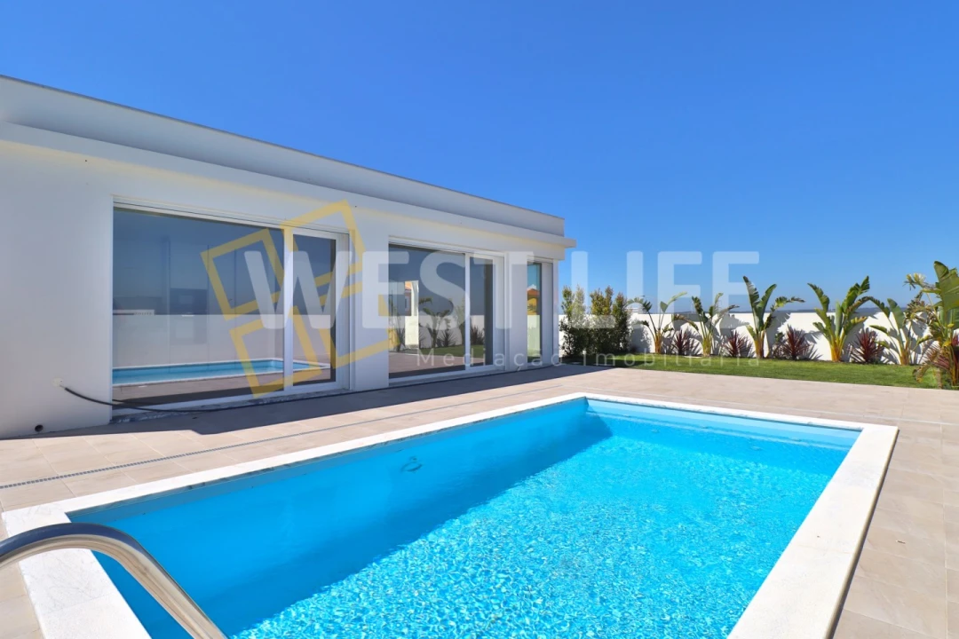 Moradia T3 para Venda em Lourinhã e Atalaia Foto 15