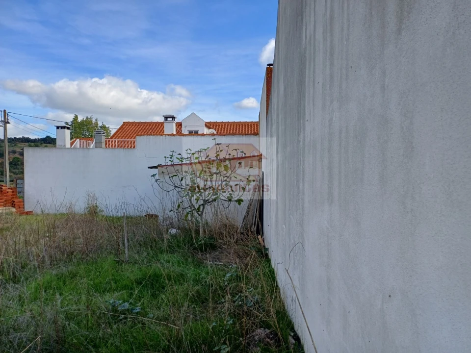 Terreno para Venda em Torrão Foto 7
