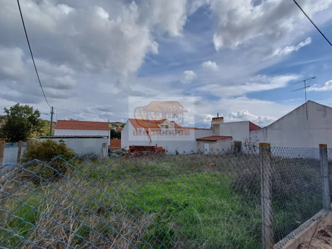 Terreno para Venda em Torrão Foto 3