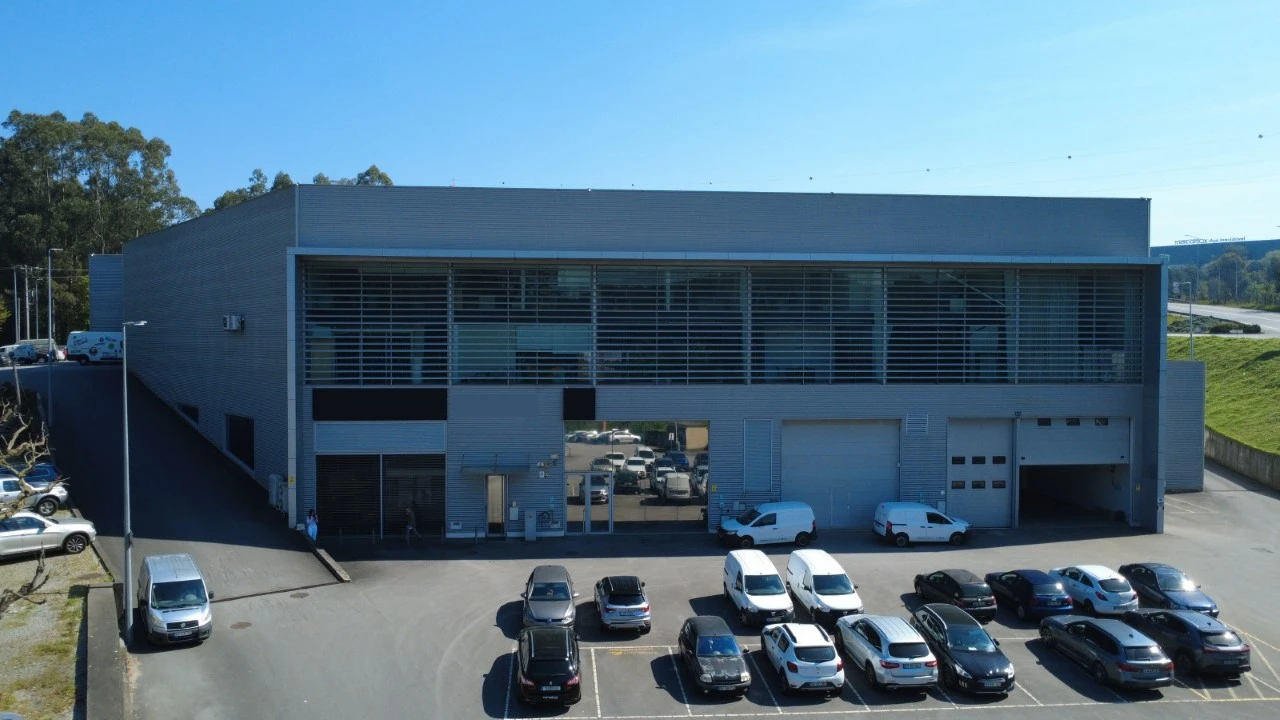 Armazém para Venda em Bougado (São Martinho e Santiago) Foto 6