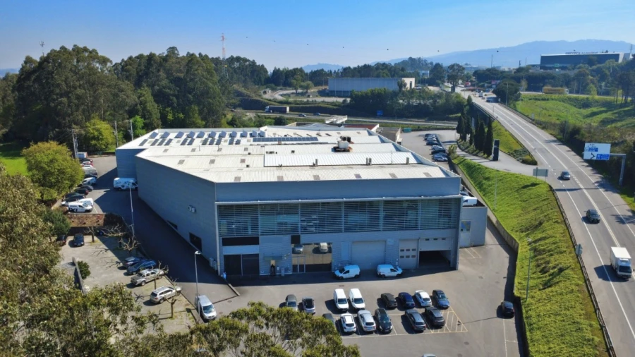 Armazém para Venda em Bougado (São Martinho e Santiago) Foto 4