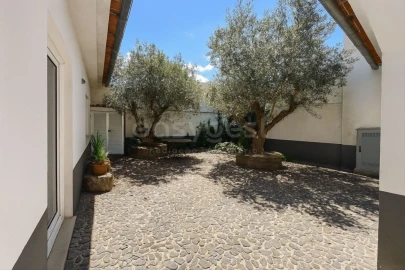 Moradia T3 para Venda em Torre de Moncorvo