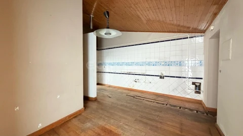 Moradia T3 para Venda em Torre de Moncorvo