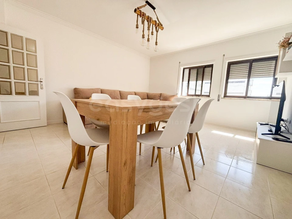 Apartamento T2 para Venda em Moita Foto 1