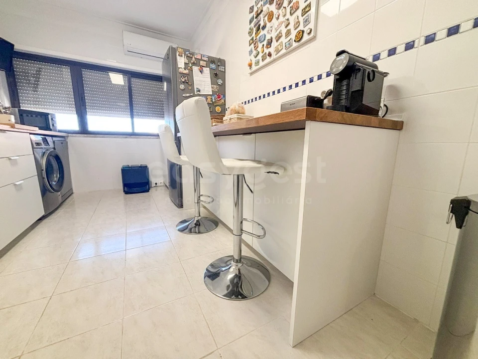 Apartamento T2 para Venda em Moita Foto 6