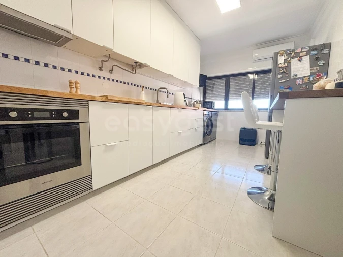 Apartamento T2 para Venda em Moita Foto 8