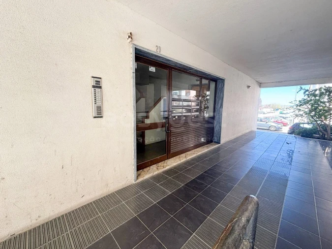 Apartamento T2 para Venda em Moita Foto 26