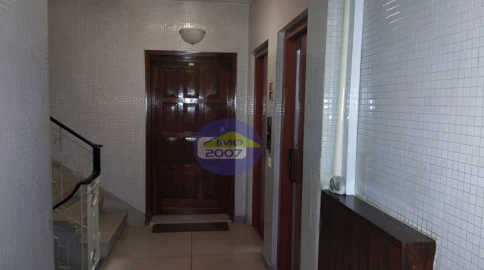 Apartamento T2 para Venda em Santa Marinha e São Pedro da Afurada