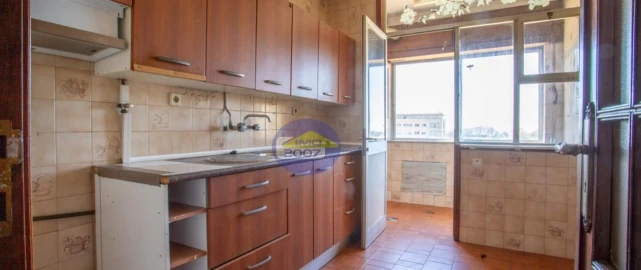 Apartamento T2 para Venda em Santa Marinha e São Pedro da Afurada