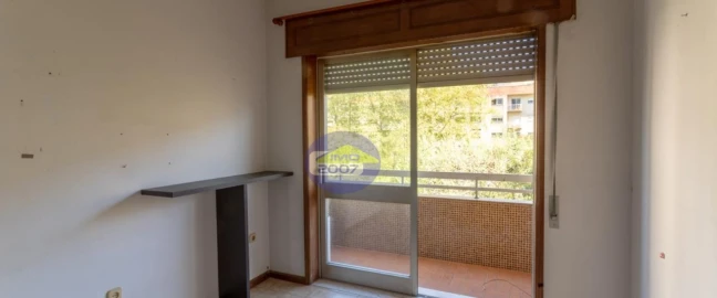 Apartamento T2 para Venda em Santa Marinha e São Pedro da Afurada
