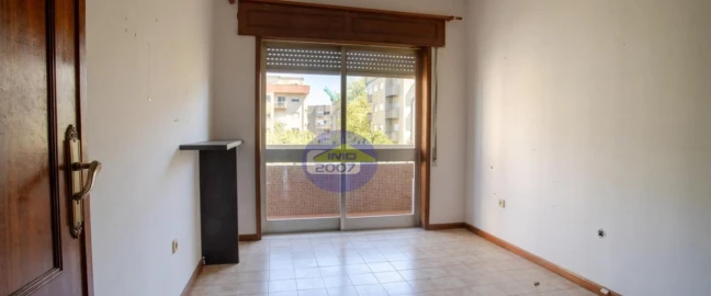 Apartamento T2 para Venda em Santa Marinha e São Pedro da Afurada