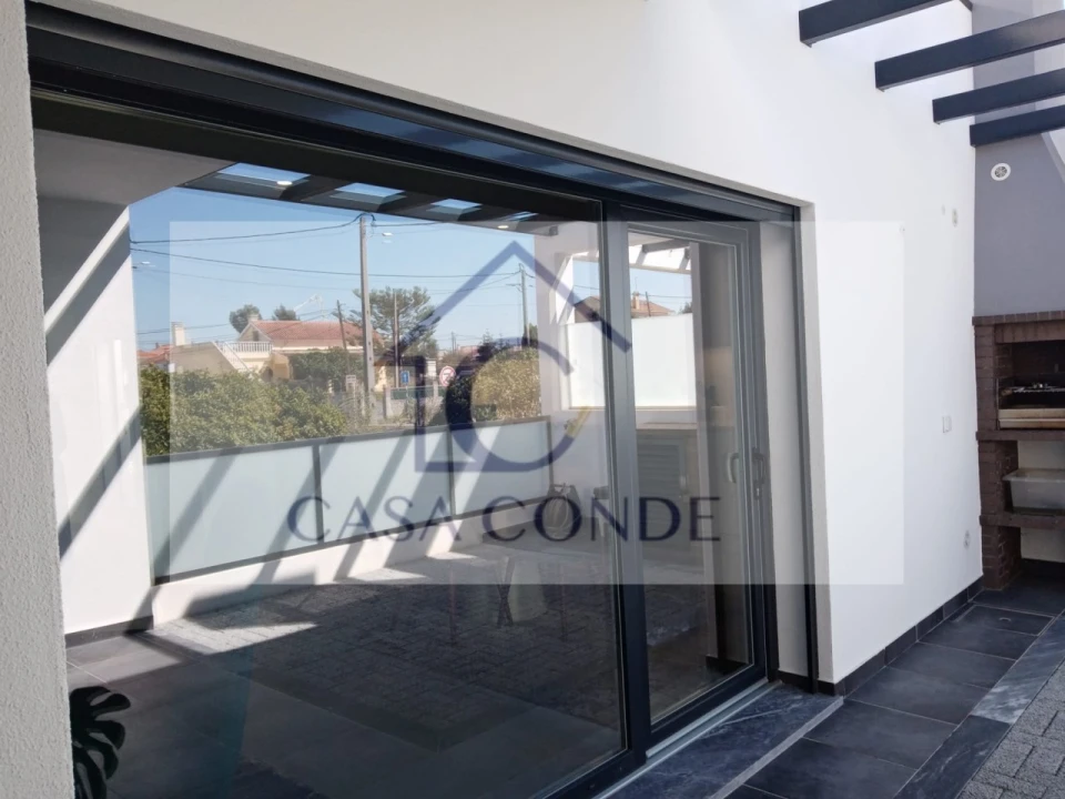 Moradia T3 para Venda em Fernao Ferro Foto 7