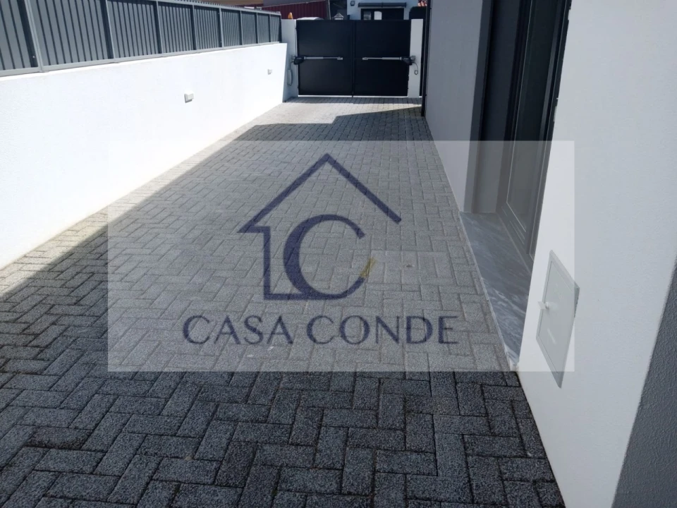 Moradia T3 para Venda em Fernao Ferro Foto 27