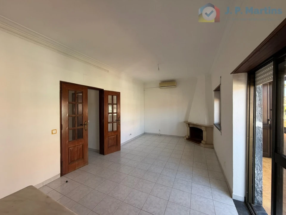 Apartamento T3 para Venda em Quinta do Conde Foto 4