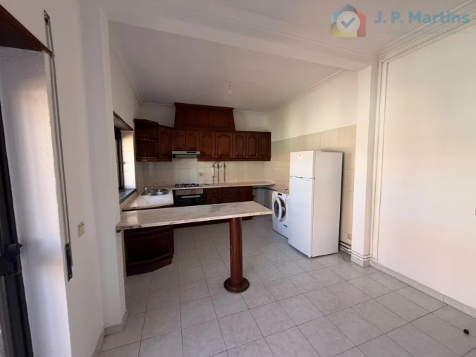 Apartamento T3 para Venda em Quinta do Conde Foto 3