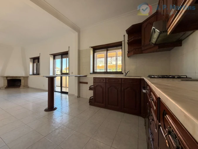 Apartamento T3 para Venda em Quinta do Conde Foto 5