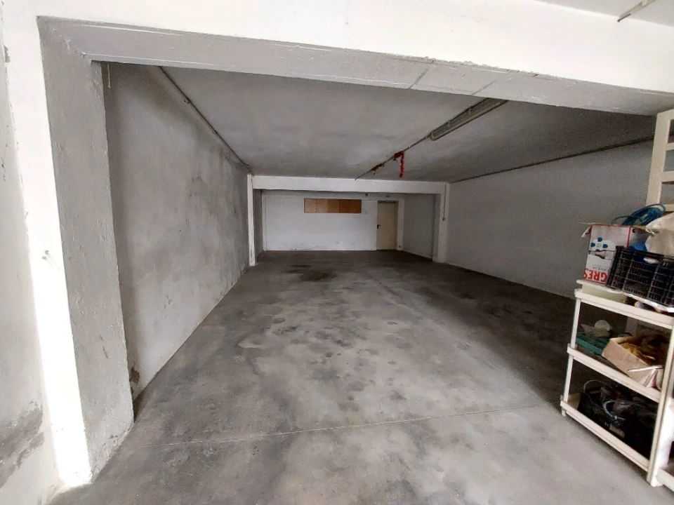 Garagem para Venda em Ferreiros, Prozelo e Besteiros Foto 4