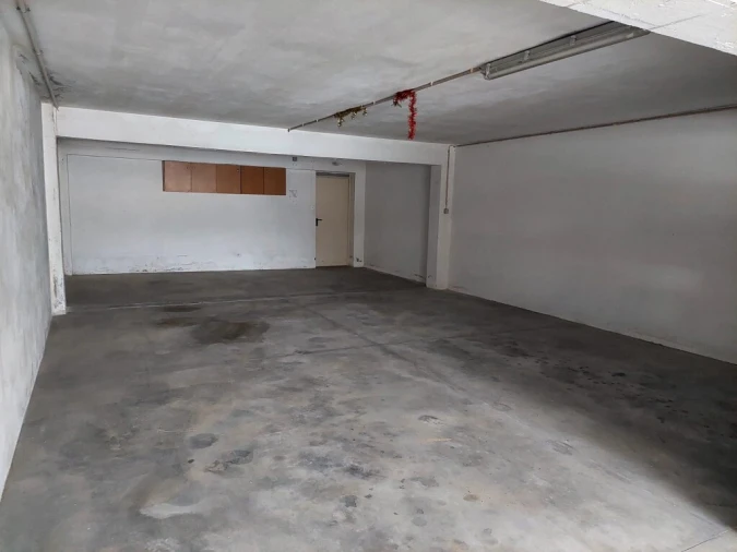 Garagem para Venda em Ferreiros, Prozelo e Besteiros Foto 2