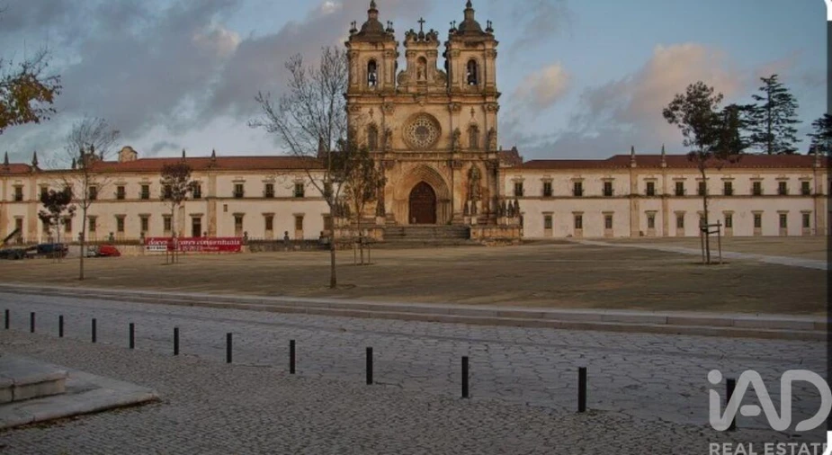 Moradia T3 para Venda em Salir de Matos Foto 16