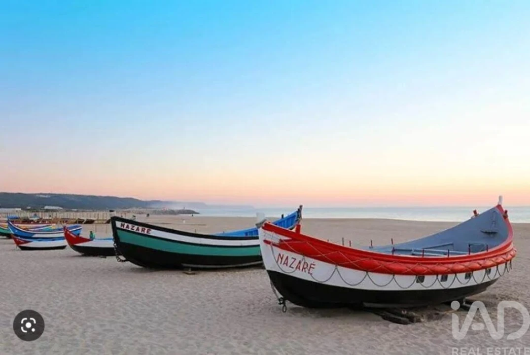 Moradia T3 para Venda em Salir de Matos Foto 22