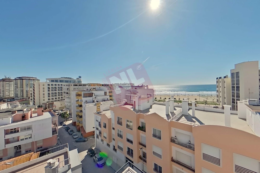 Apartamento T1 para Venda em Costa da Caparica Foto 33