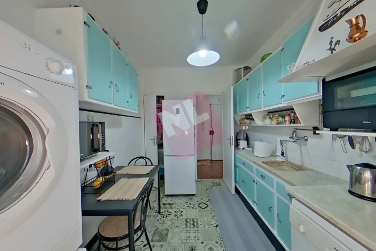 Apartamento T1 para Venda em Costa da Caparica Foto 19