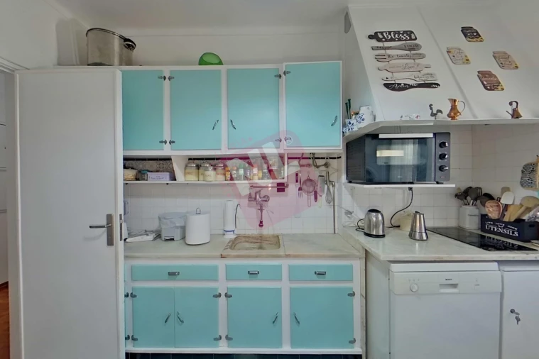 Apartamento T1 para Venda em Costa da Caparica Foto 17