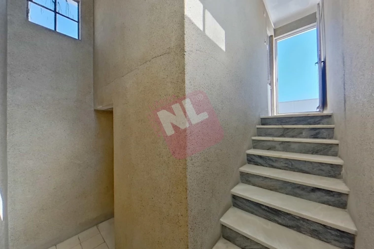 Apartamento T1 para Venda em Costa da Caparica Foto 25