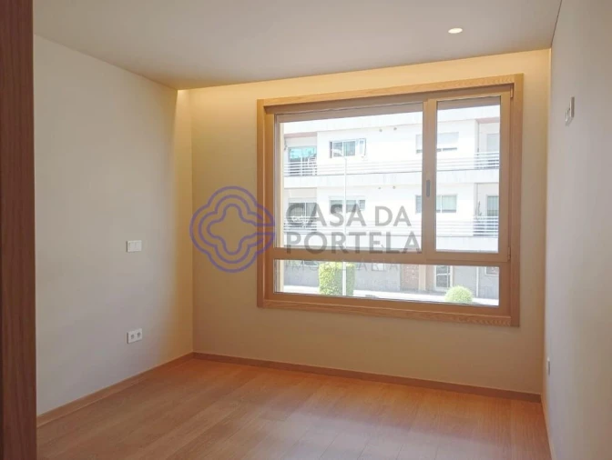 Apartamento T3 para Venda em Paranhos Foto 24