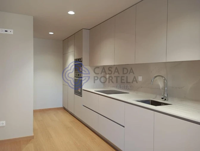 Apartamento T3 para Venda em Paranhos Foto 12