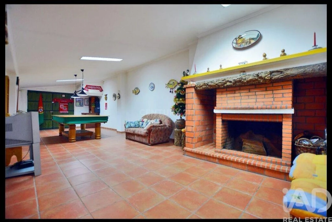 Quinta T4 para Venda em Branca Foto 9