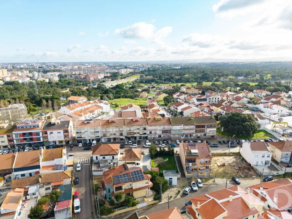 Moradia T3 para Venda em Amora Foto 21