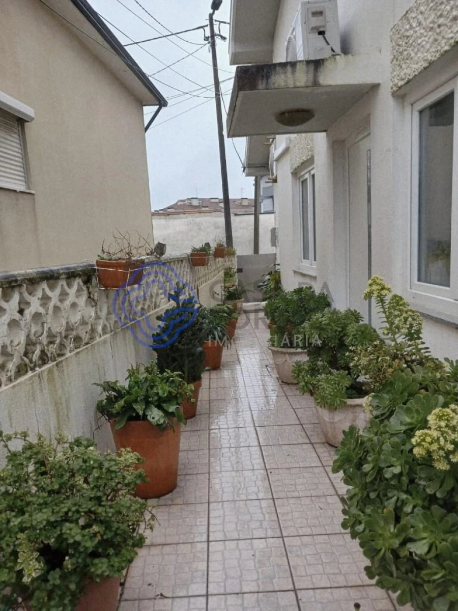 Moradia T3 para Venda em Mafamude e Vilar do Paraíso Foto 2