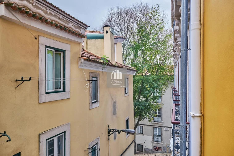 Apartamento T2 para Venda em Arroios Foto 18