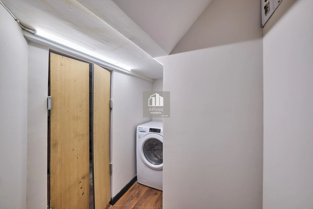 Apartamento T2 para Venda em Arroios Foto 15