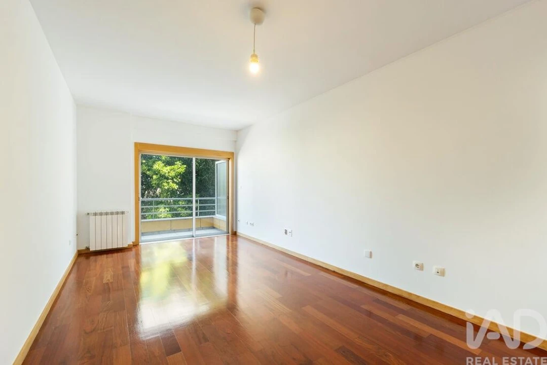 Apartamento T1 para Venda em Campanhã Foto 11