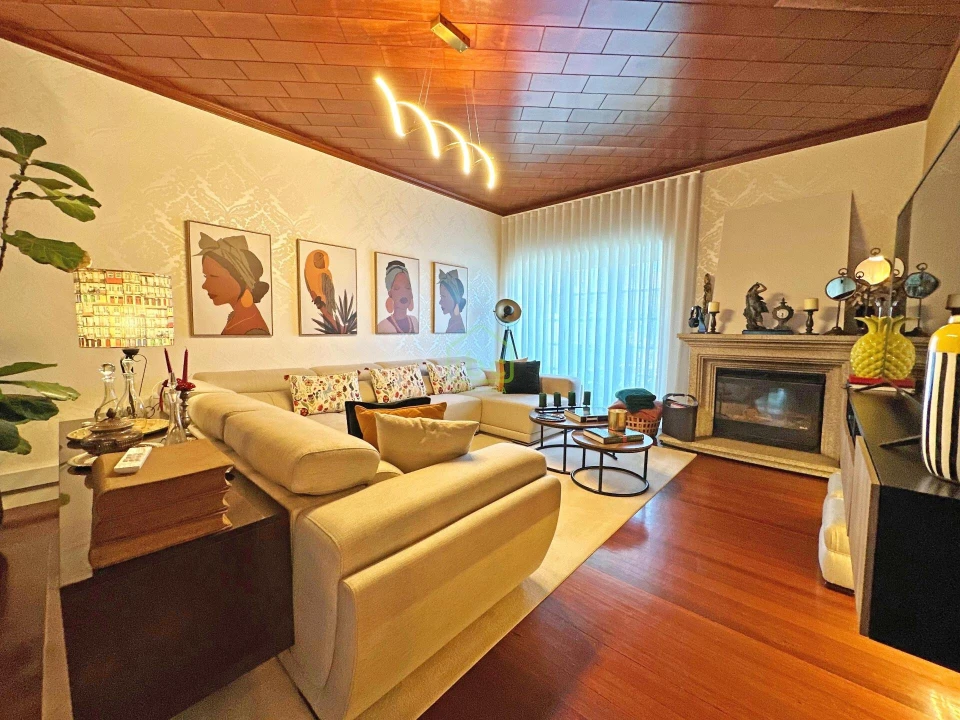 Moradia T5 para Venda em Póvoa de Varzim, Beiriz e Argivai Foto 9